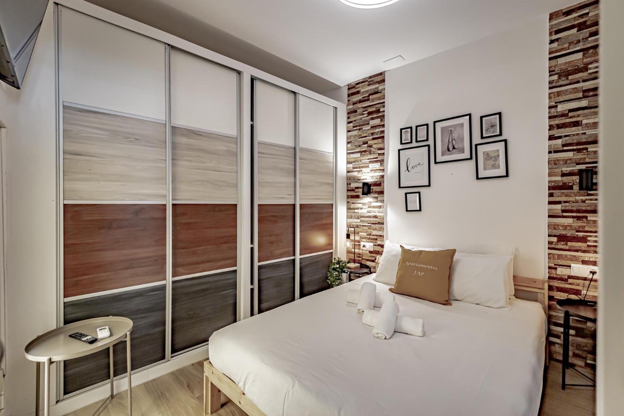 Apartamentos Franco Rodriguez Мадрид Номер фото